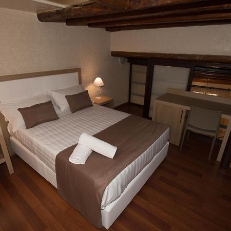 B&B La Serenissima Palermo Luaran gambar