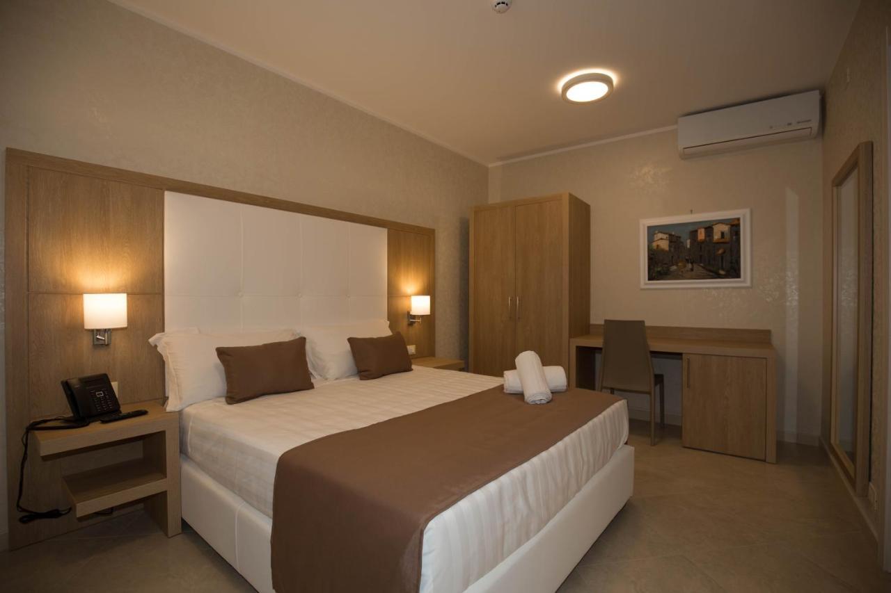 B&B La Serenissima Palermo Luaran gambar